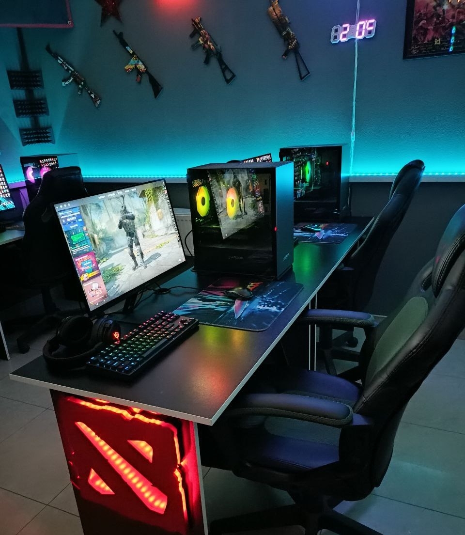 Работаем с 13:00.